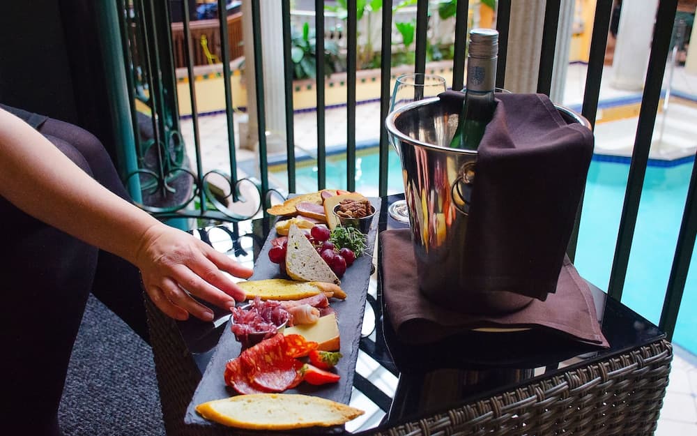 Room service - dining
