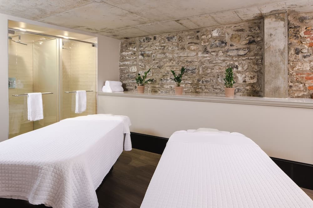 Treatment room