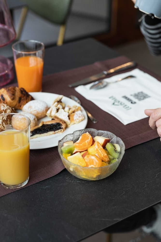 Breakfast meal