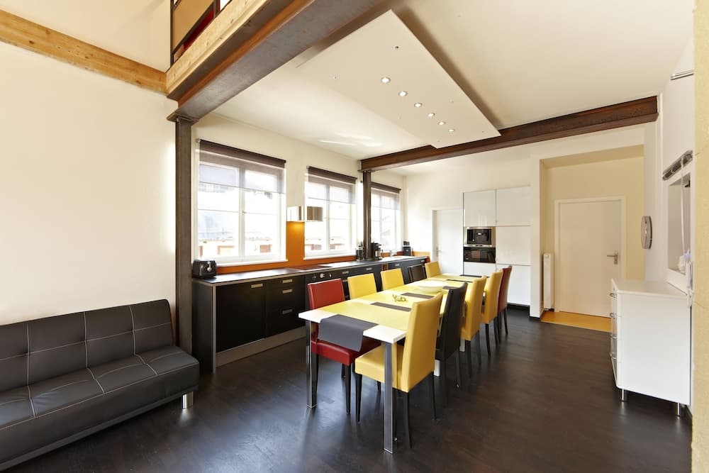 In-room dining