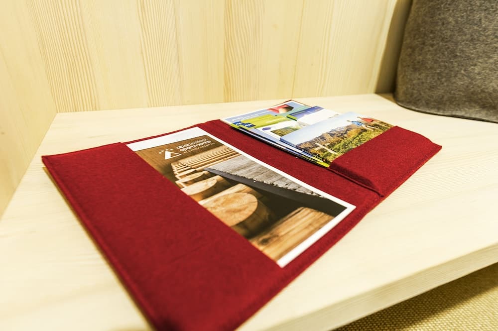 Room amenity