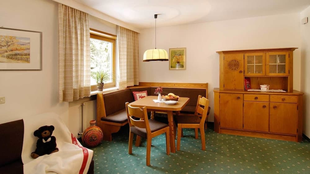 In-room dining