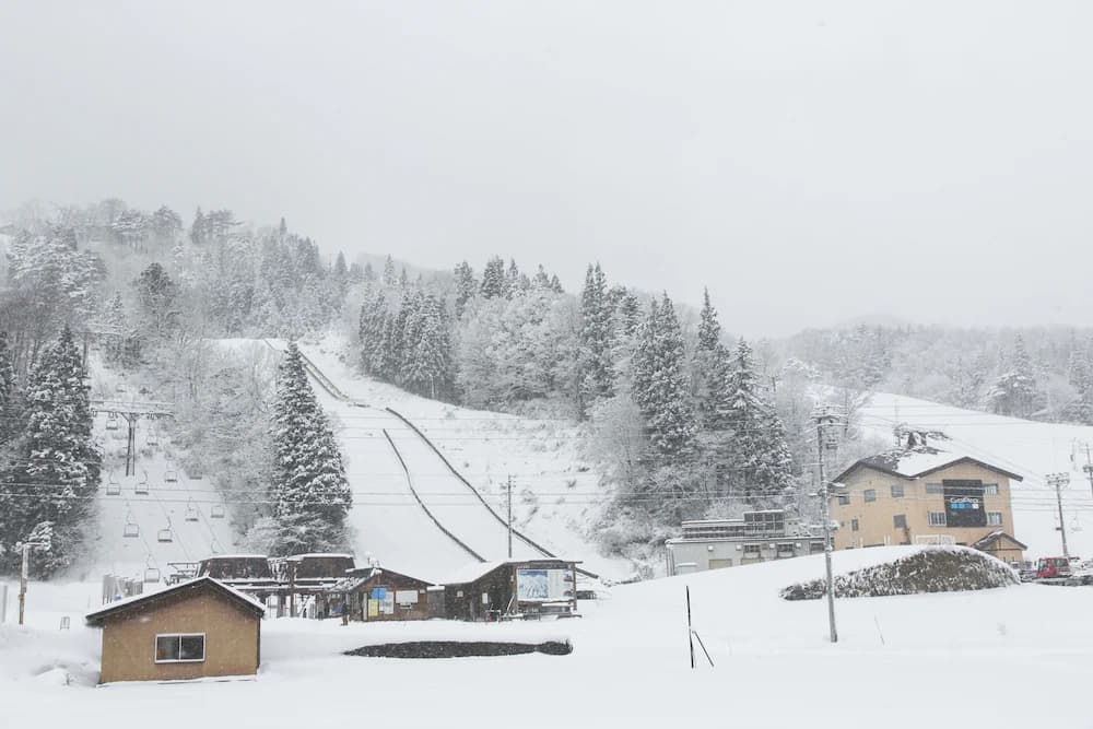 Ski hill