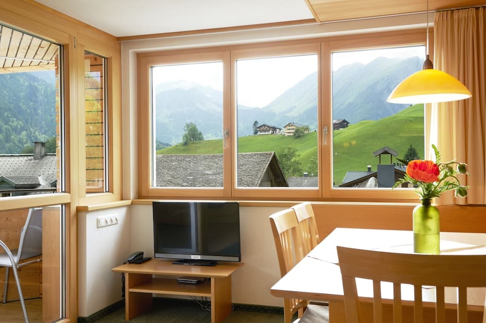 In-room dining