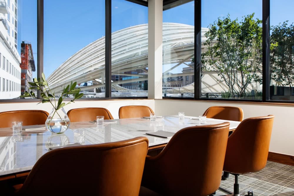 Meeting facility