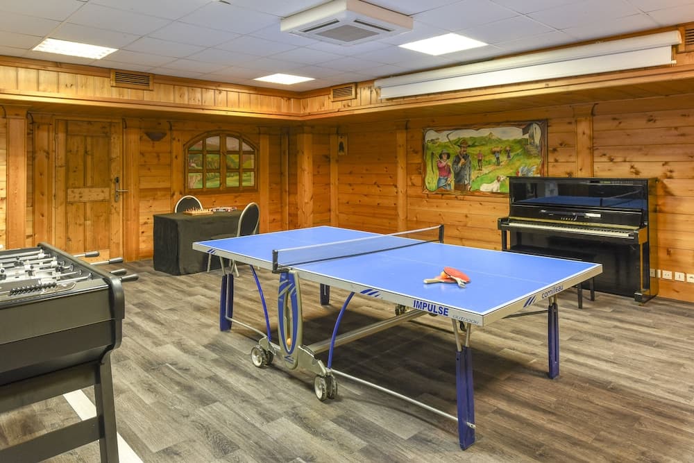 Game room