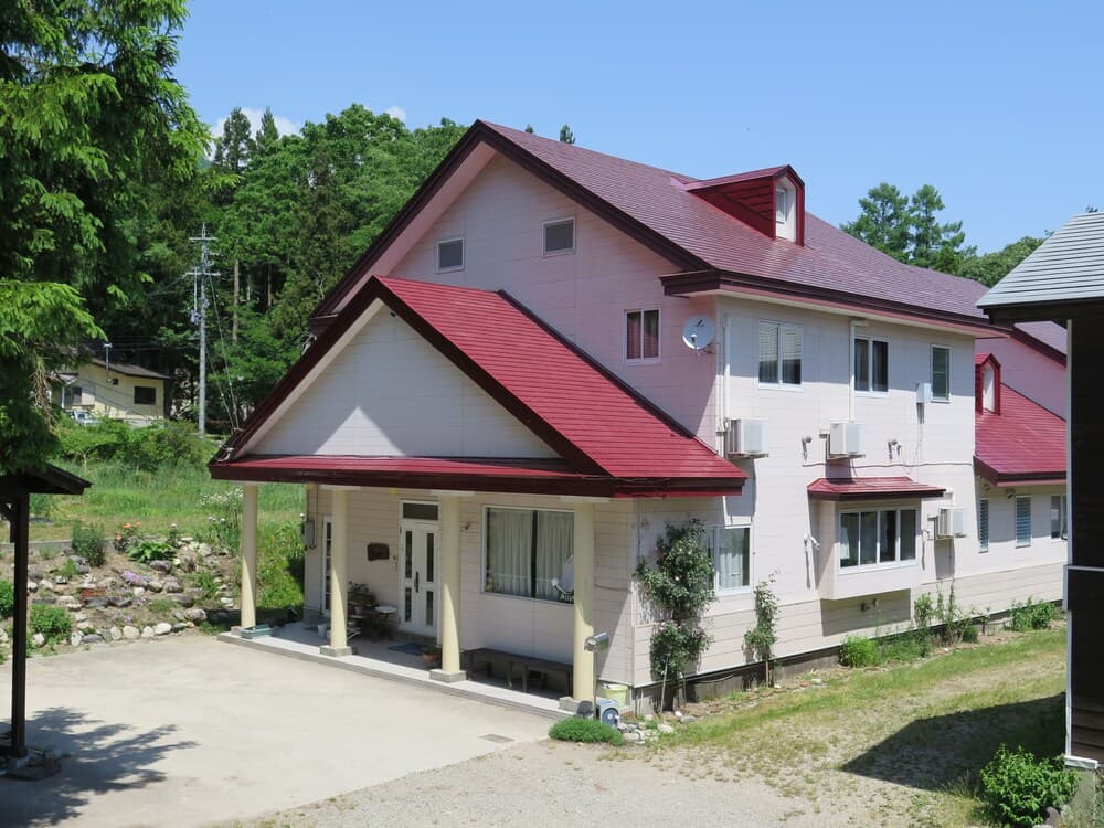 Primary image