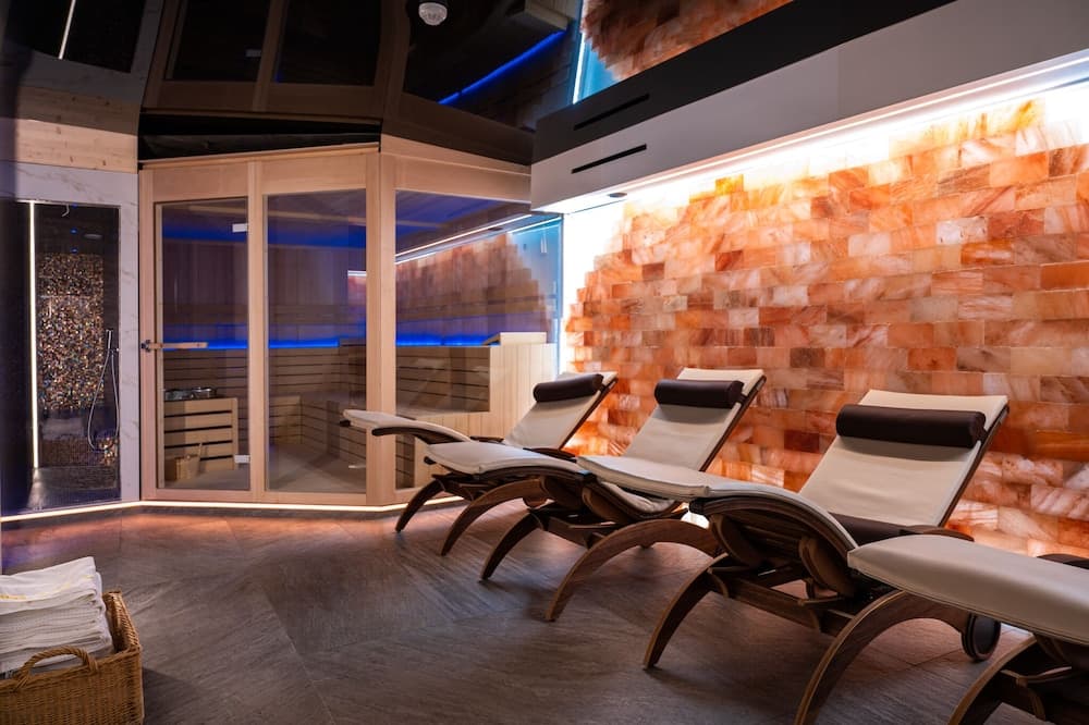 Steam room