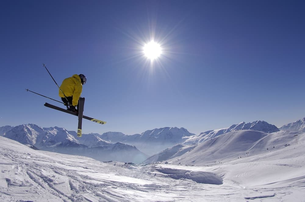 Snow and ski sports