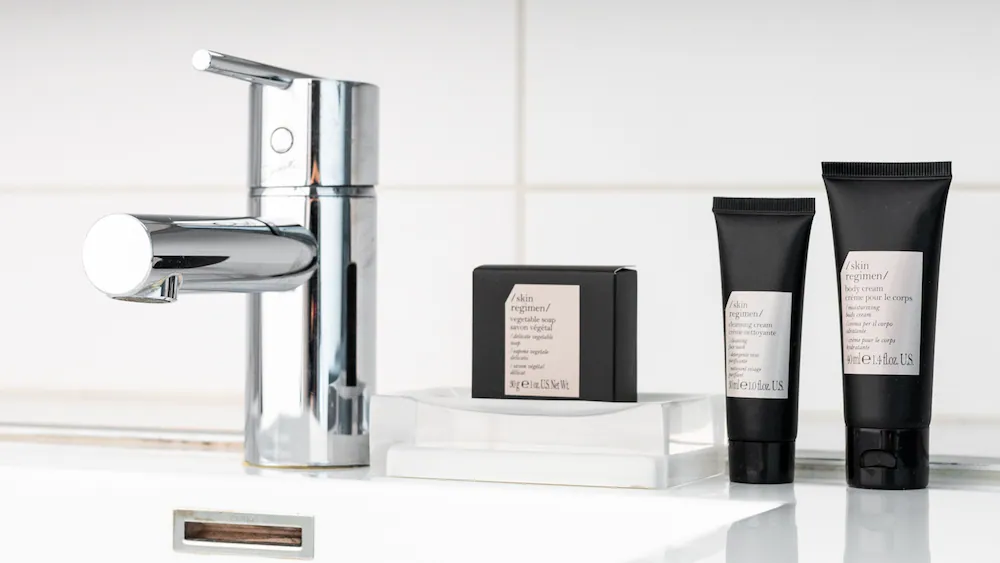 Bathroom amenities