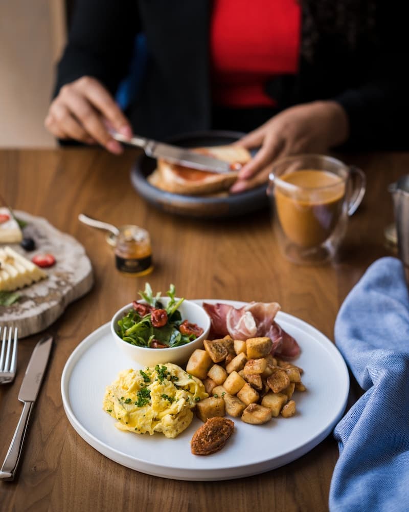 Breakfast meal
