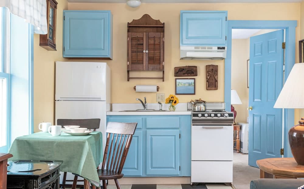 Private kitchenette
