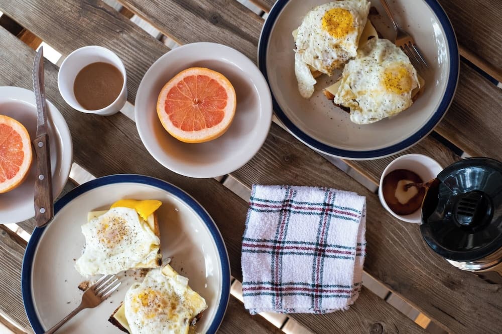 Breakfast meal