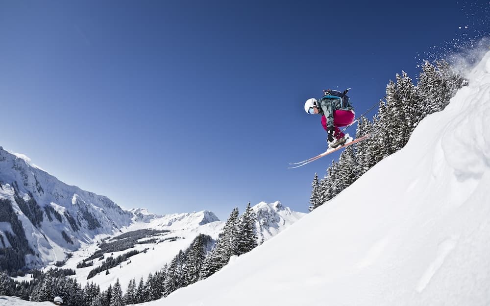 Snow and ski sports