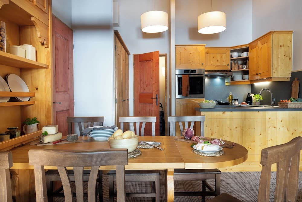 Private kitchenette