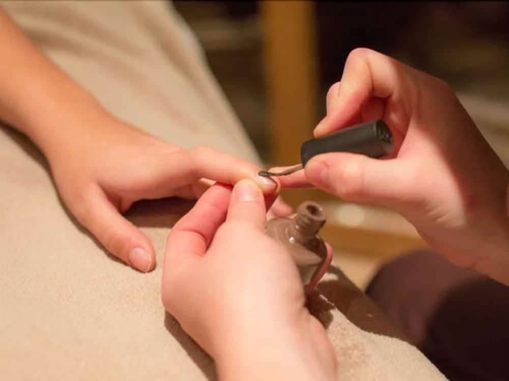 Nail salon