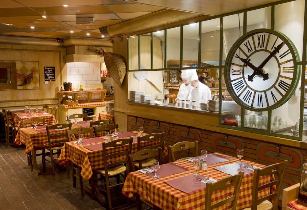 Breakfast area