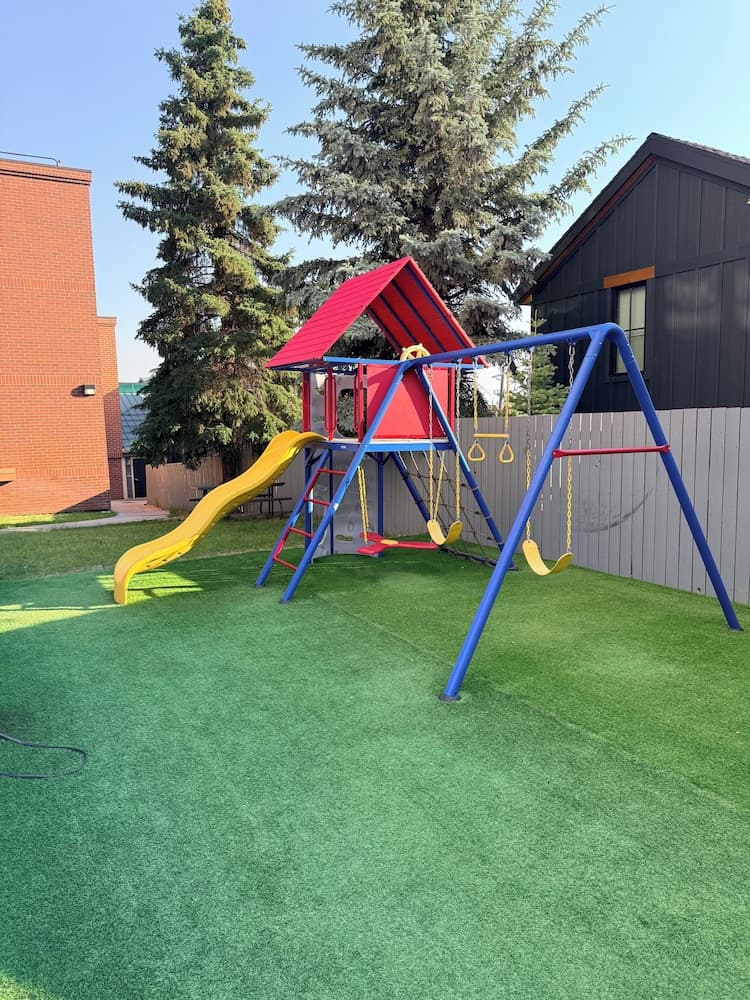 Children's play area - outdoor
