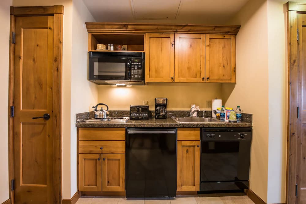 Private kitchenette