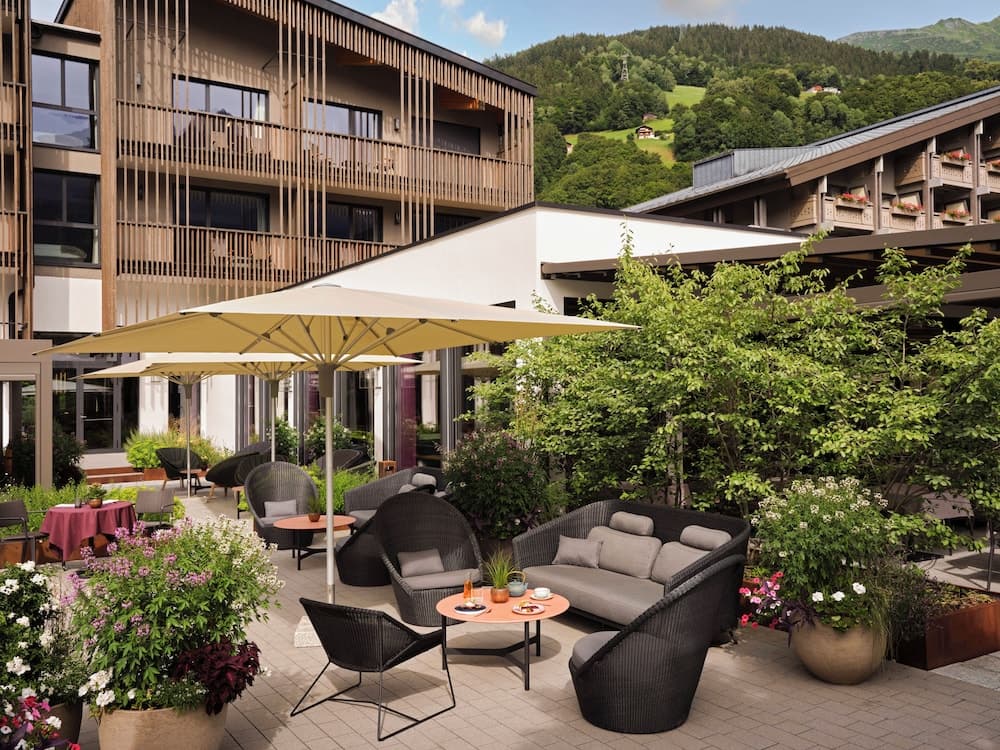 Sundeck