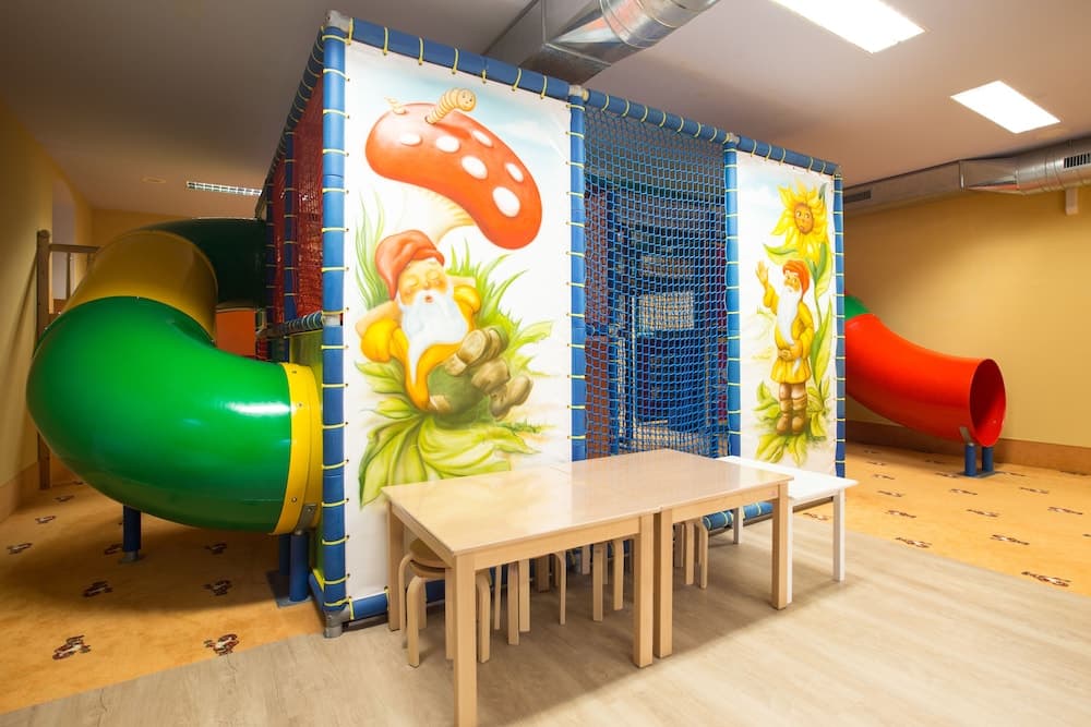Children's play area - indoor