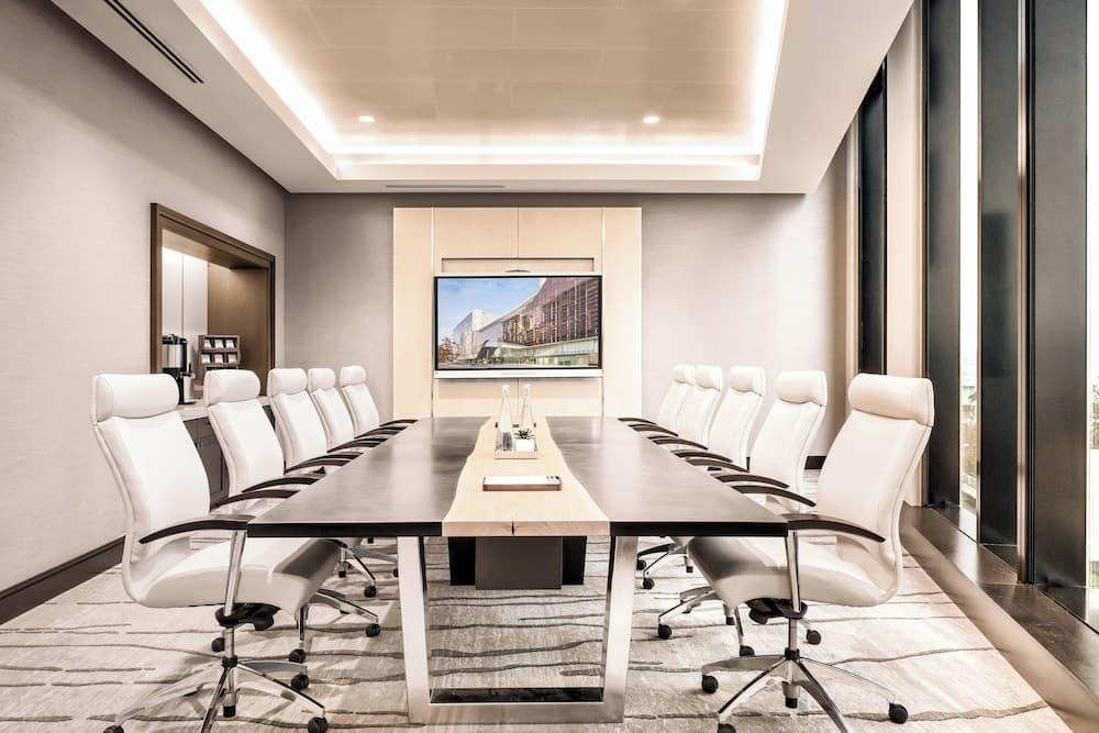 Meeting facility