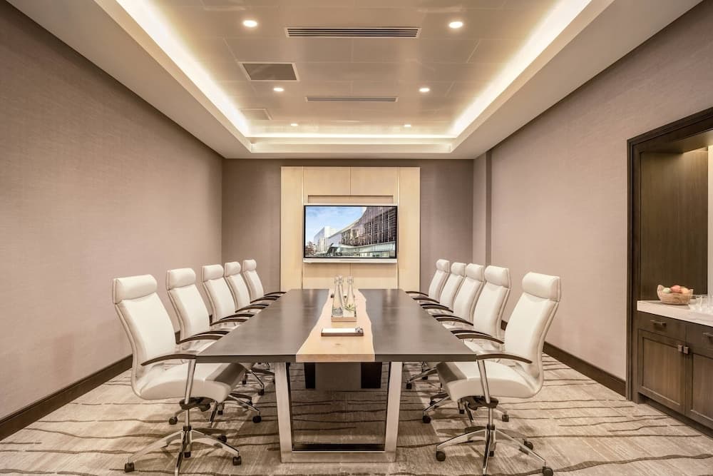 Meeting facility