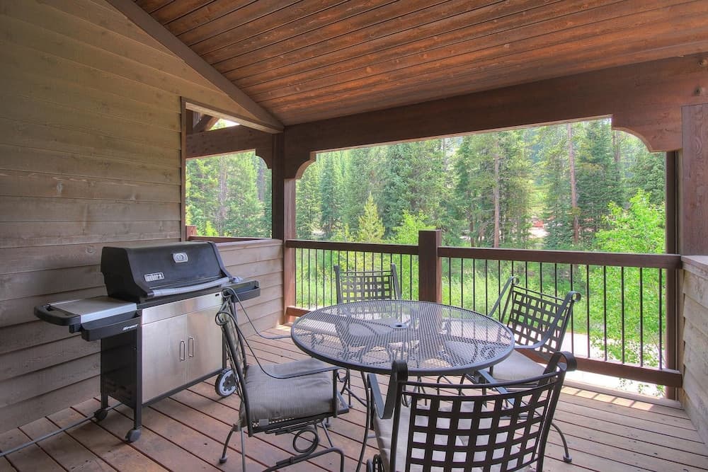 BBQ/picnic area