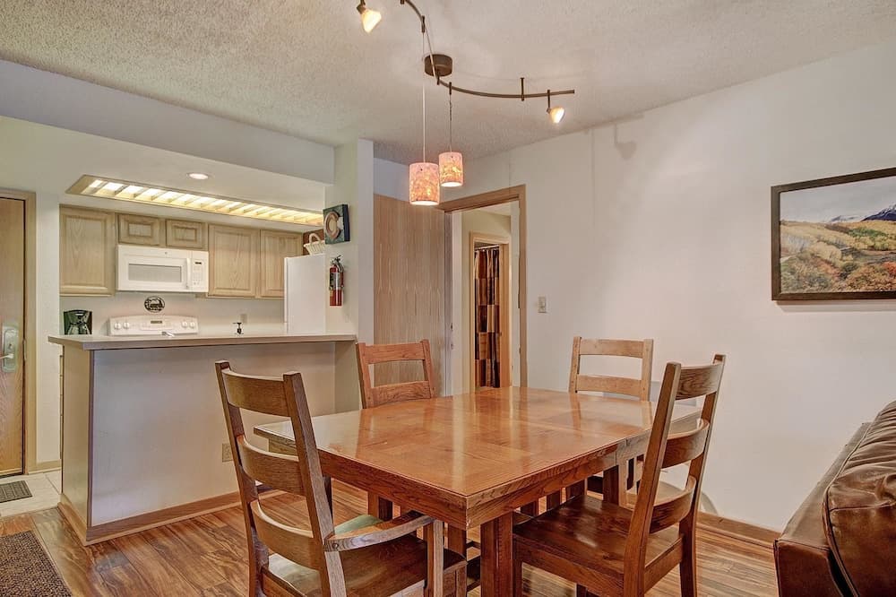 In-room dining