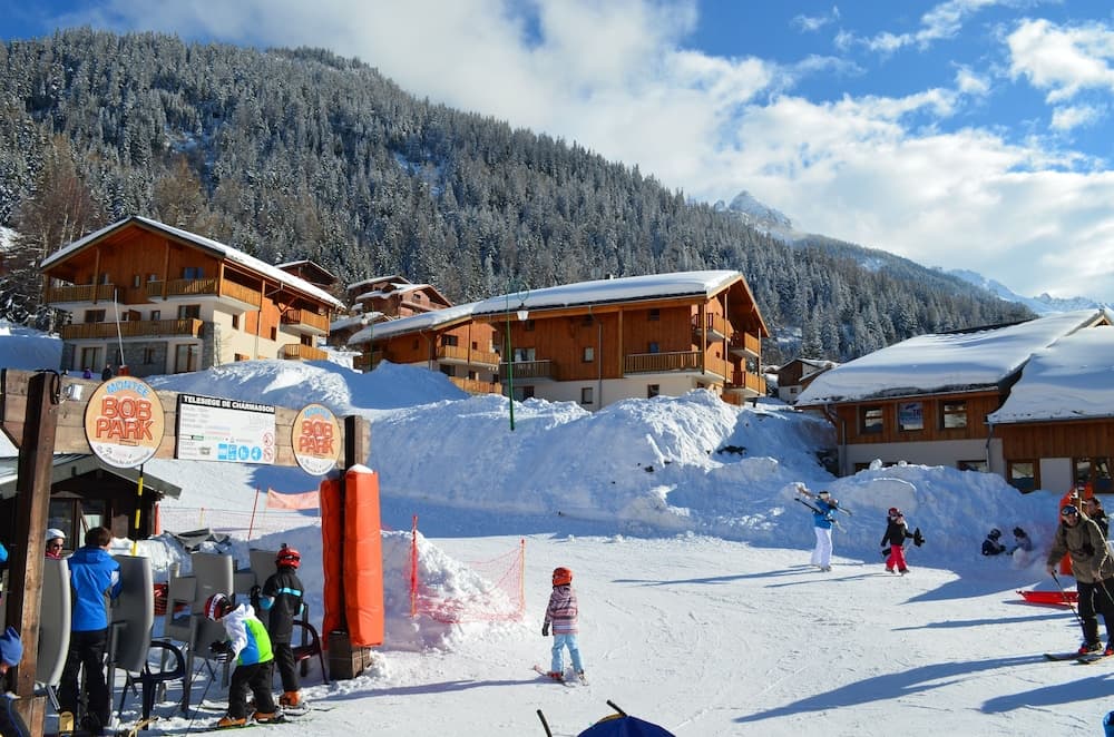 Snow and ski sports