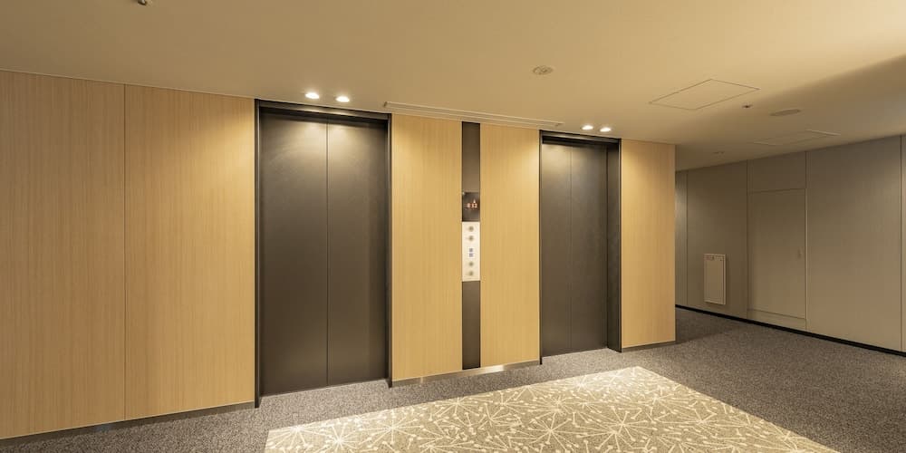 Elevator