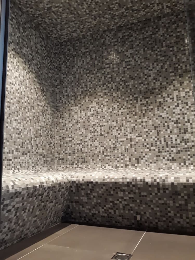 Steam room