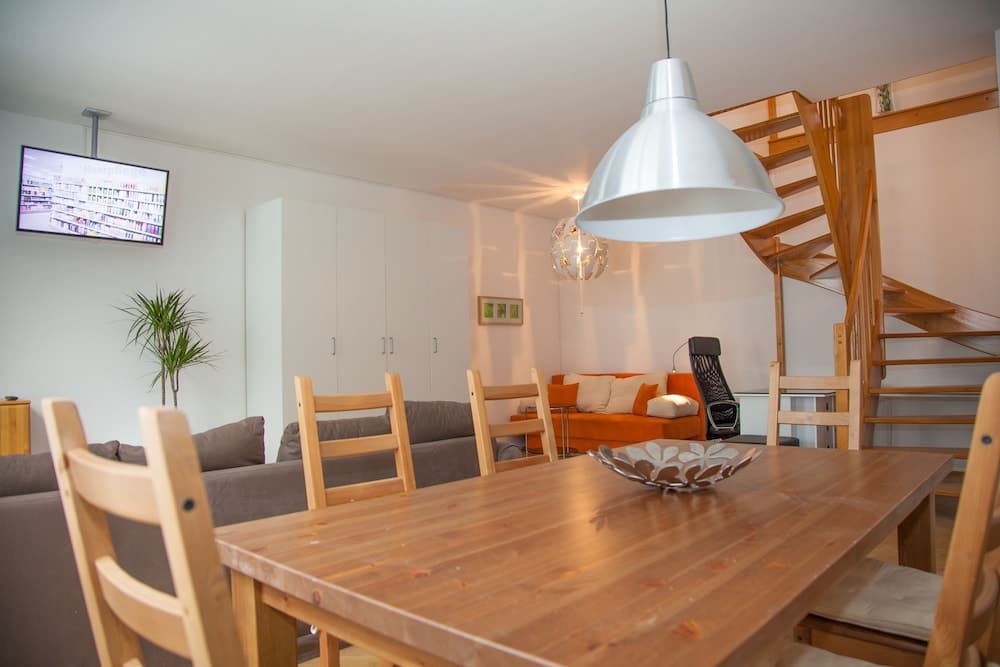 In-room dining