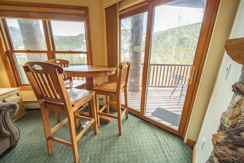 In-room dining