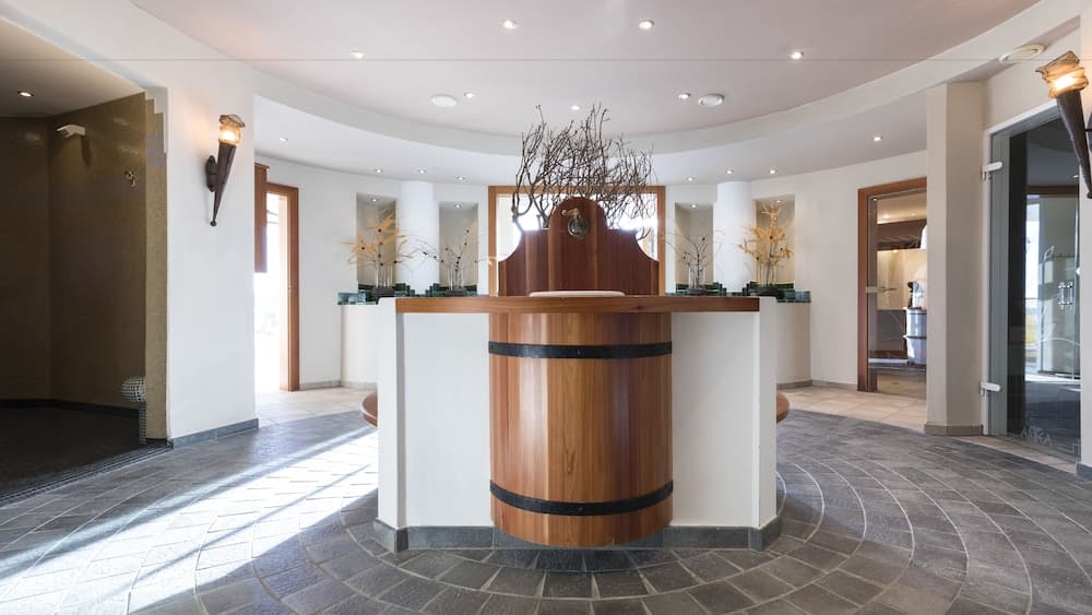 Spa reception