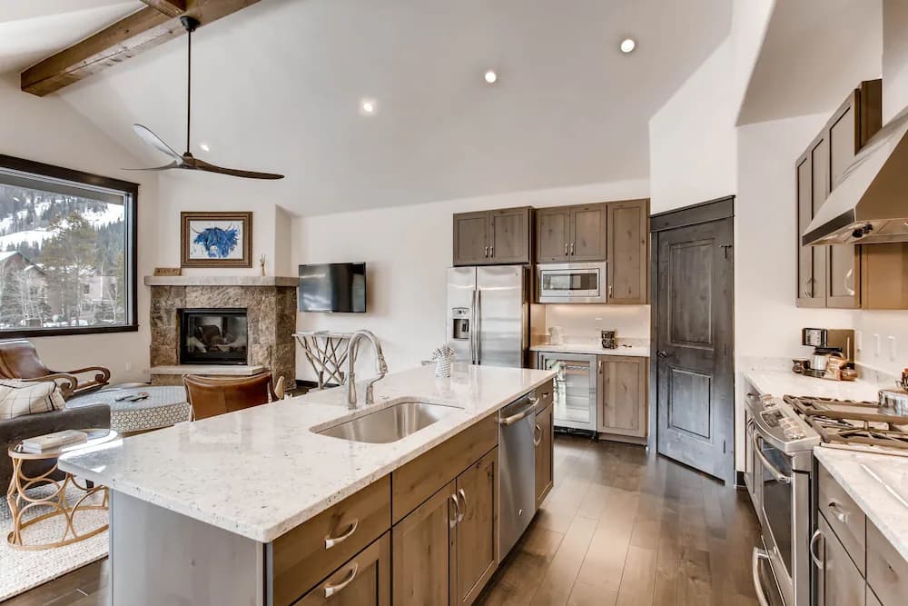 Private kitchen