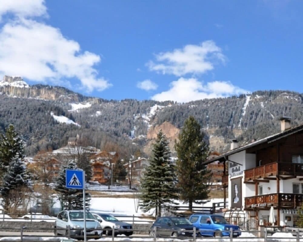 Primary image