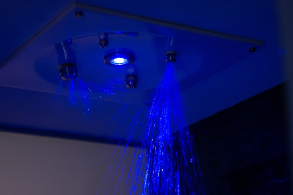 Vichy shower