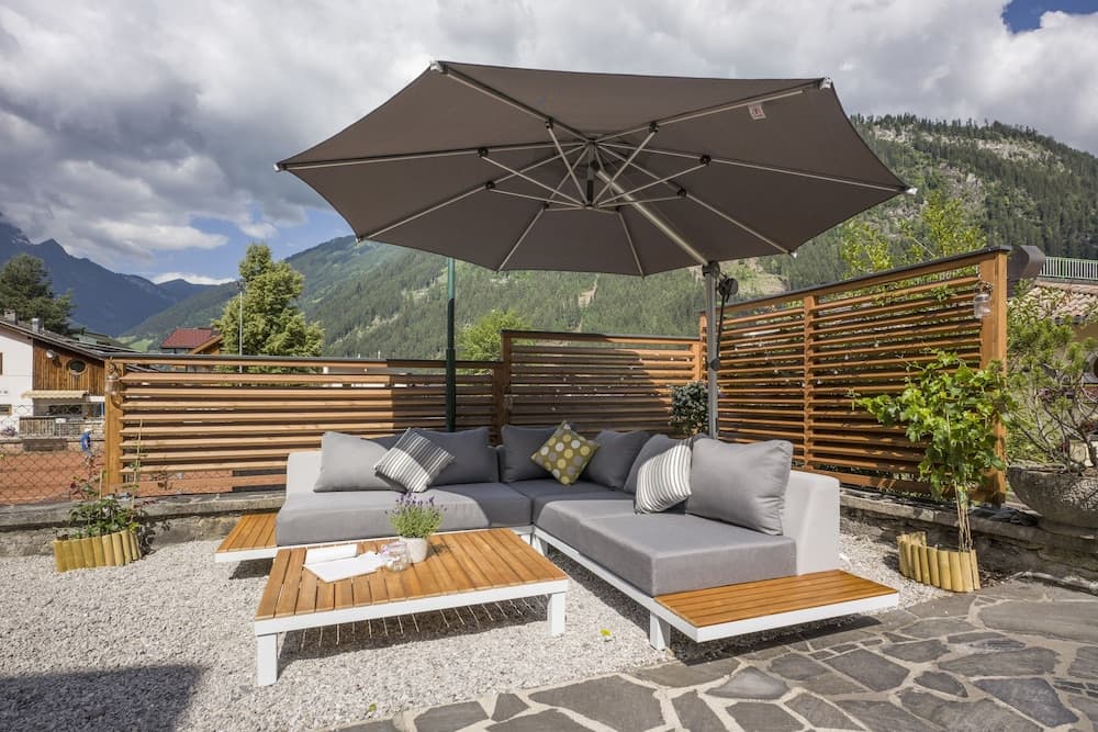 Sundeck