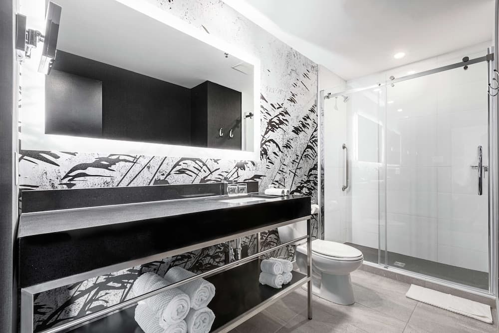 Bathroom shower