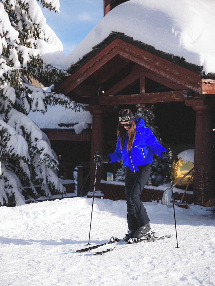 Skiing