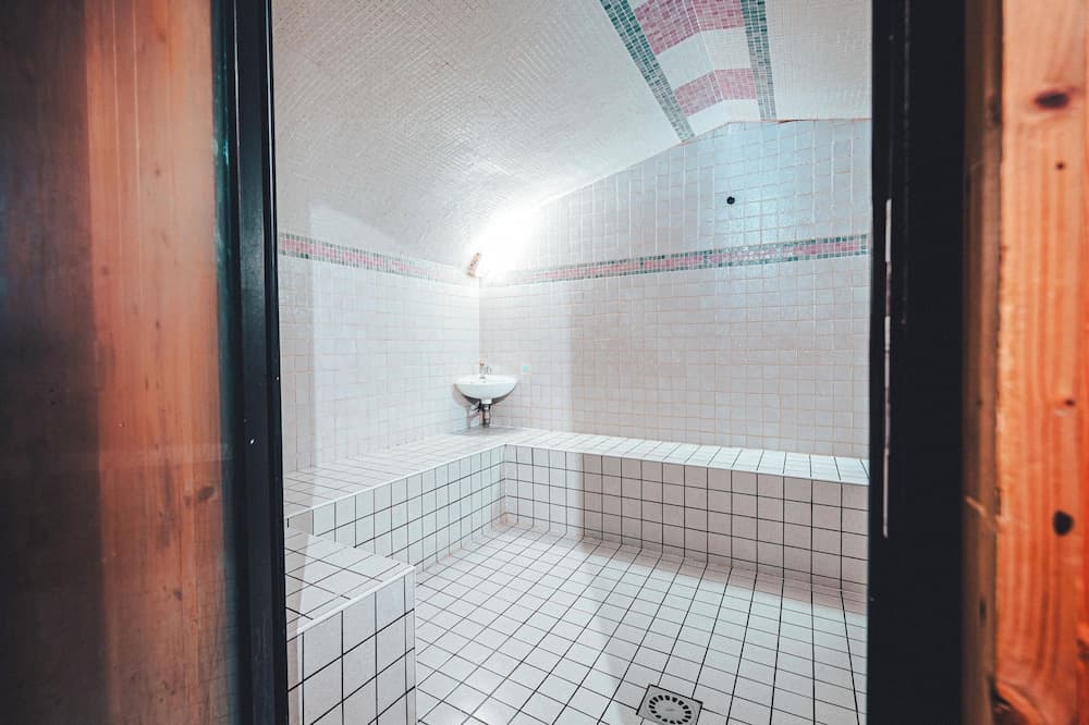 Steam room
