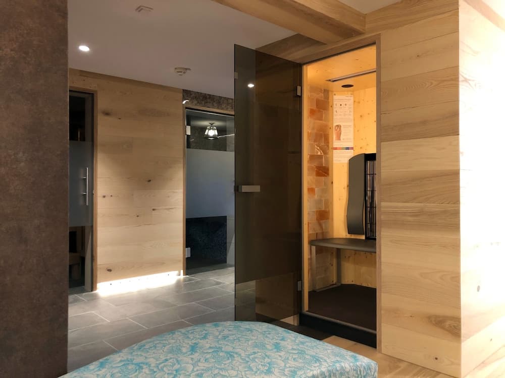Steam room