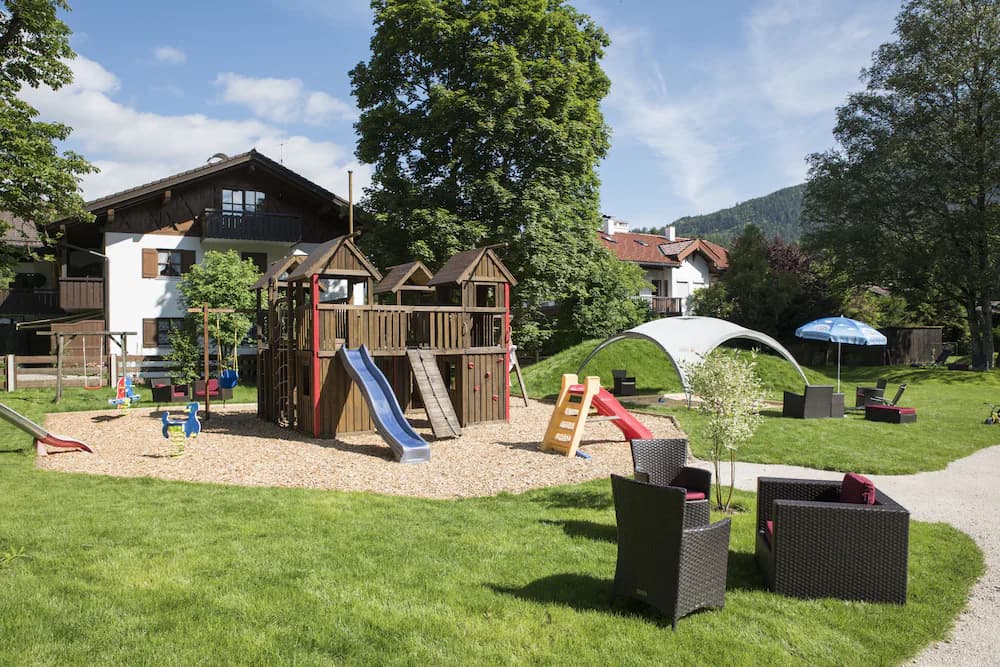 Children's play area - outdoor