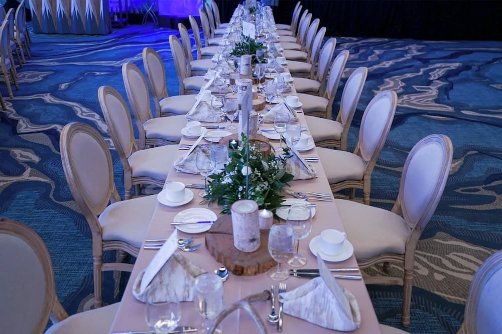 Meeting facility