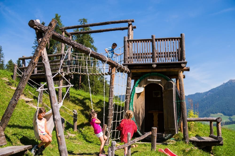 Children's play area - outdoor