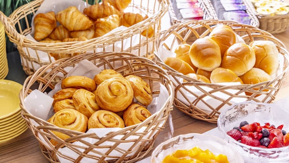 Breakfast buffet