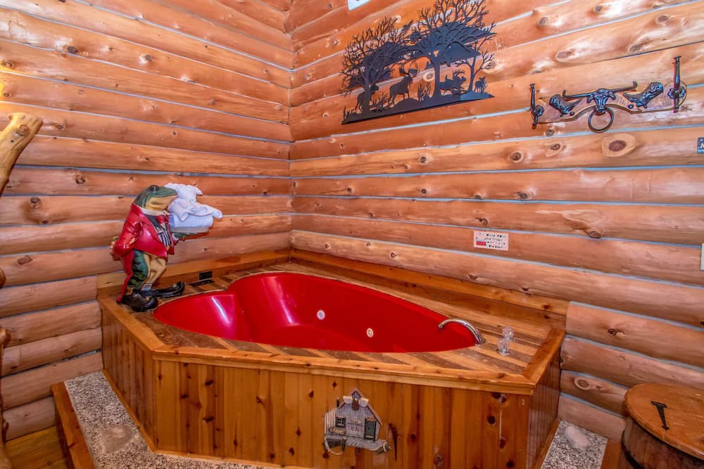 Jetted tub