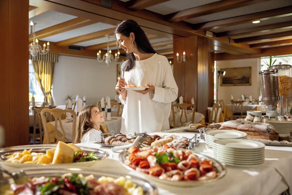 Breakfast buffet