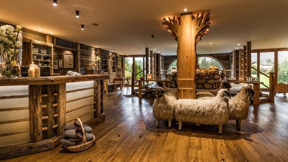 Spa reception